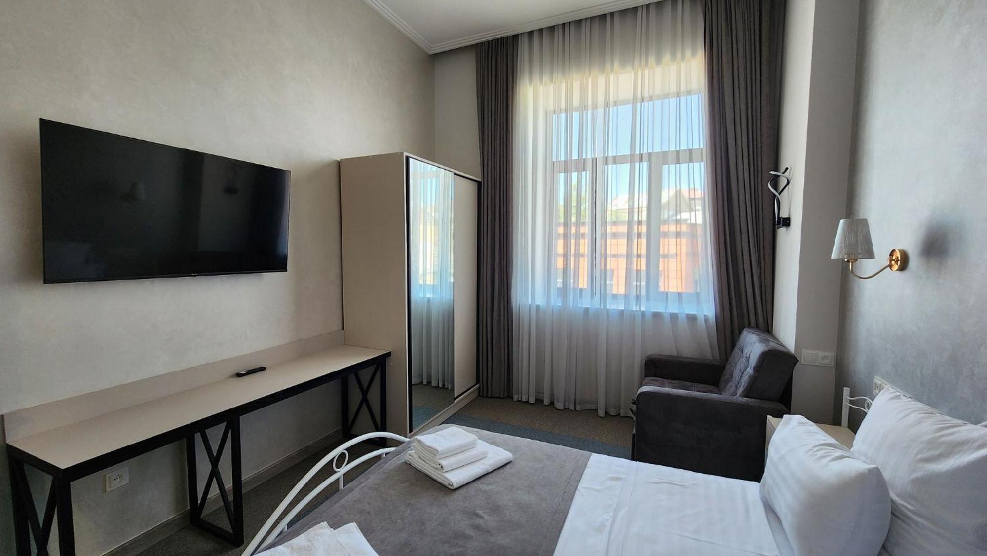 Prime Hotel ギュムリ エクステリア 写真